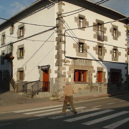 Hostal Betelu Exterior photo