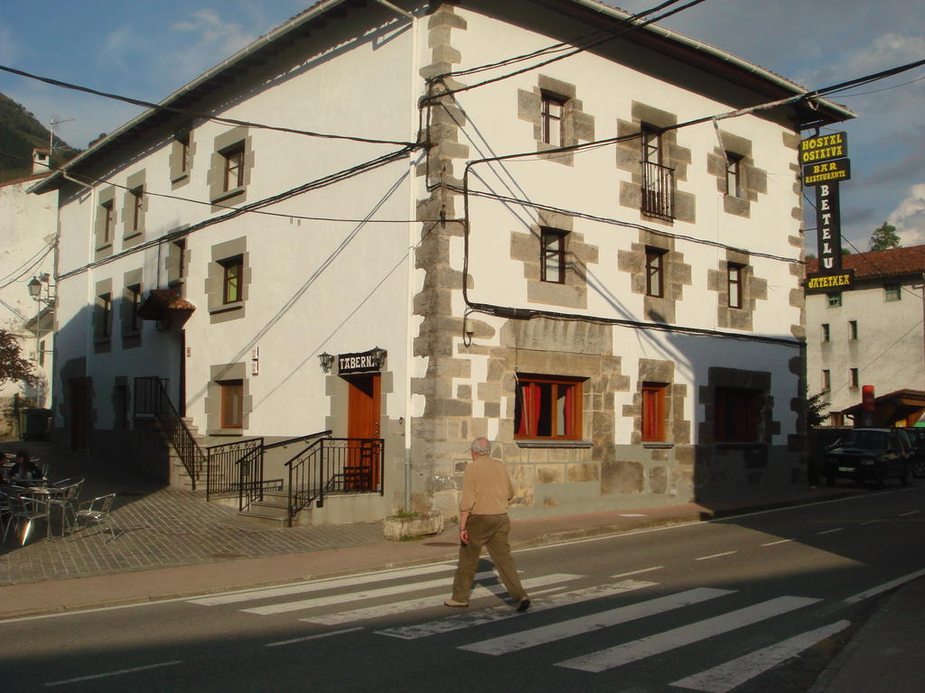 Hostal Betelu Exterior photo